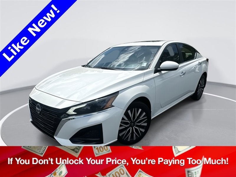 Certified 2024 Nissan Altima 2.5 SV w/ SV Premium Package image 1