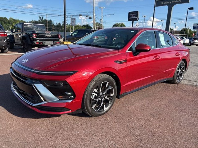 Certified 2024 Hyundai Sonata SEL image 1