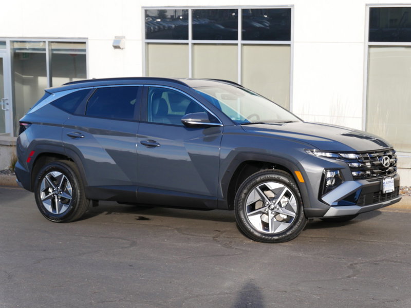 Certified 2025 Hyundai Tucson SEL image 1