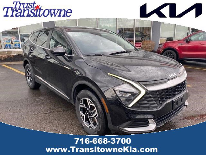 Certified 2023 Kia Sportage LX image 1