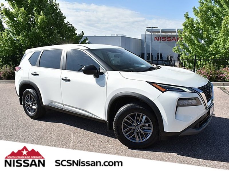Certified 2022 Nissan Rogue S image 1