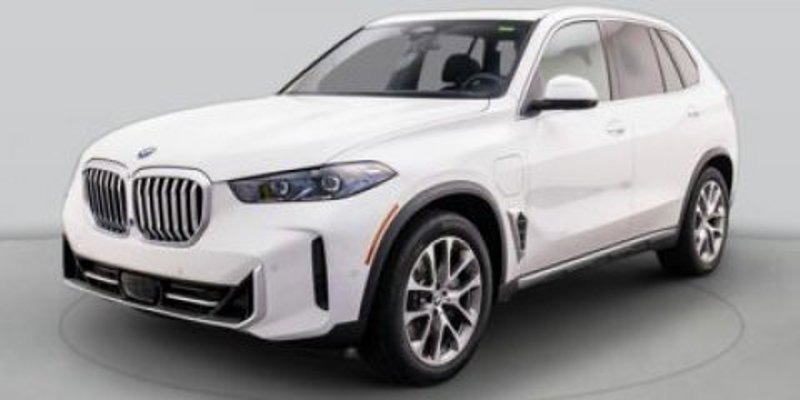 New 2026 BMW X5 xDrive50e w/ M Sport Package image 1