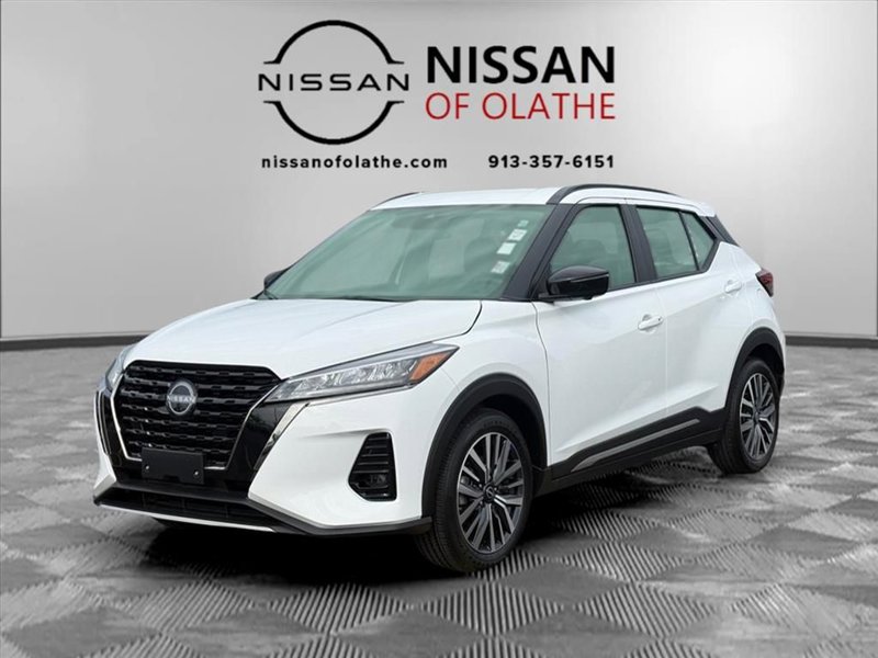 Certified 2024 Nissan Kicks SR w/ SR Premium Package image 1