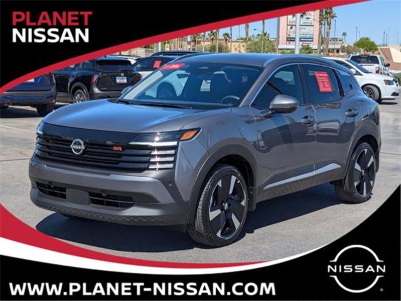 Certified 2025 Nissan Kicks SR image 1