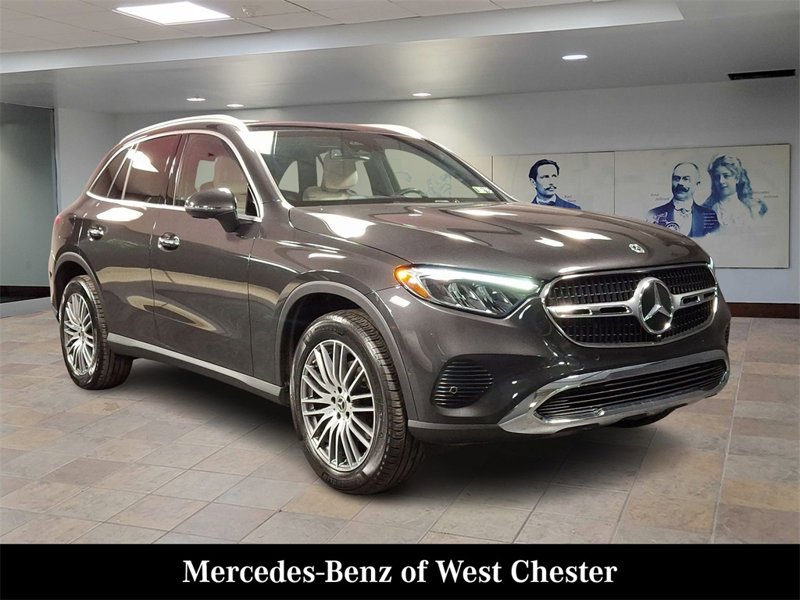 Certified 2025 Mercedes-Benz GLC 300 4MATIC image 1