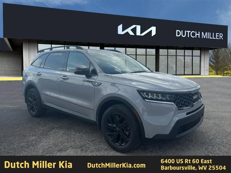 Certified 2022 Kia Sorento S image 1