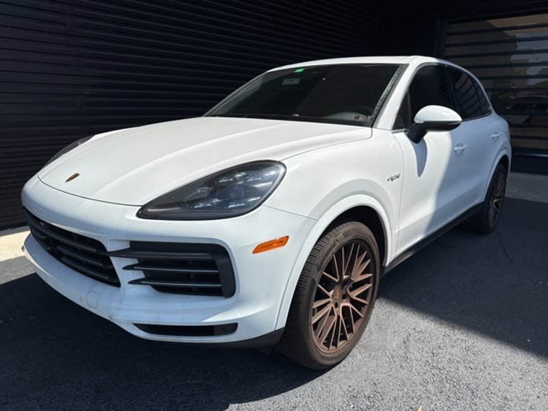 Certified 2021 Porsche Cayenne E-Hybrid image 1