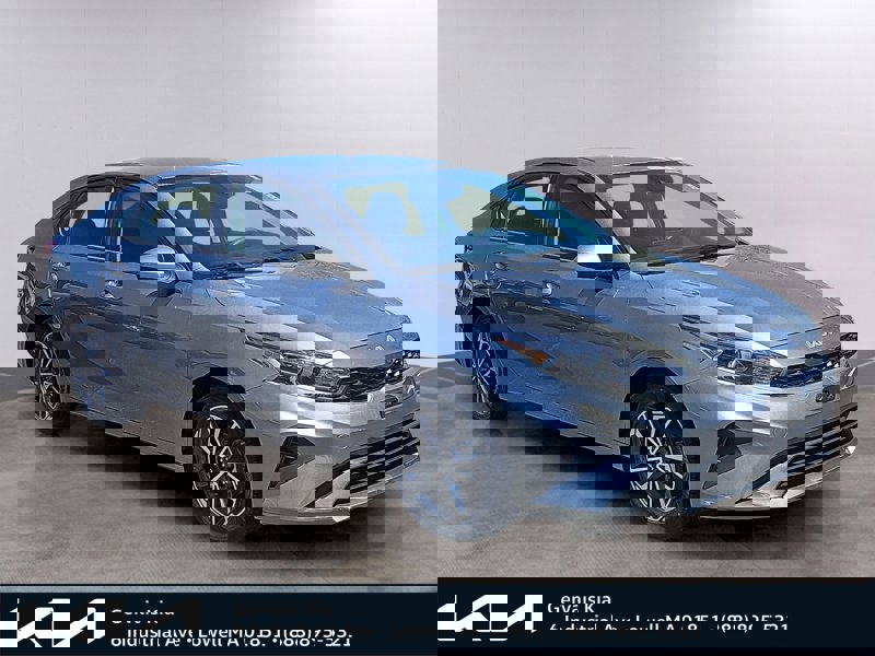 Certified 2022 Kia Forte LXS image 1