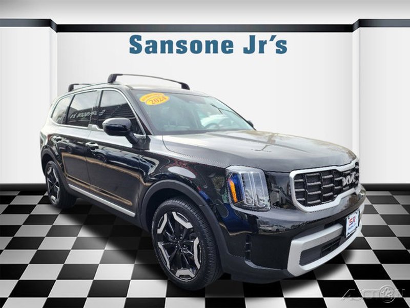 Certified 2024 Kia Telluride S image 1