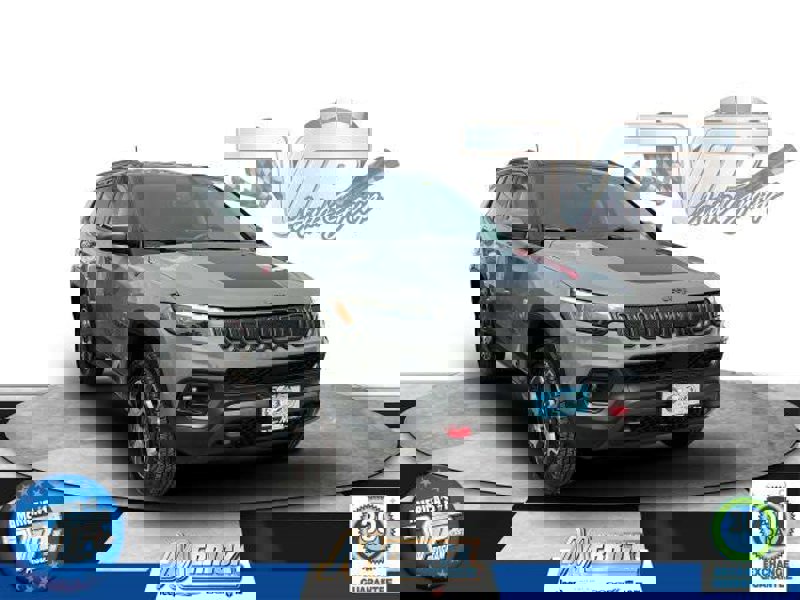 Certified 2022 Jeep Compass Trailhawk w/ Trailhawk Elite Group image 1