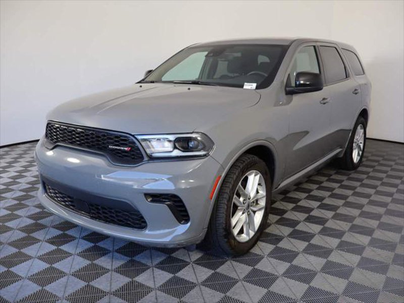Certified 2023 Dodge Durango GT image 1