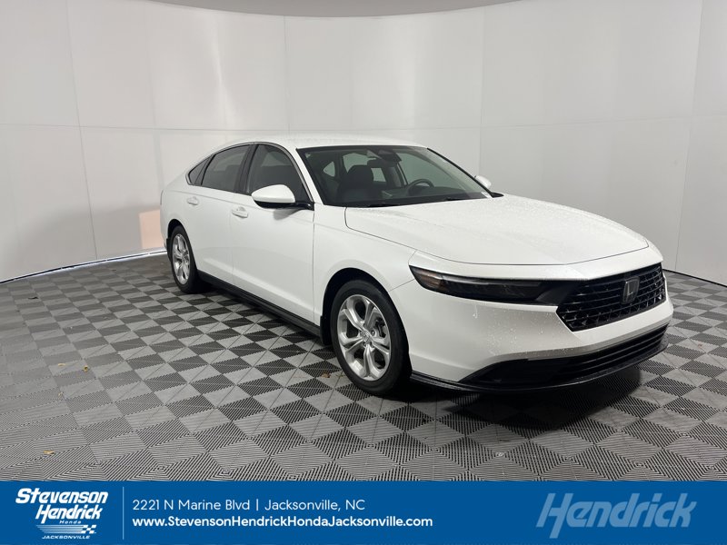 Certified 2024 Honda Accord LX image 1