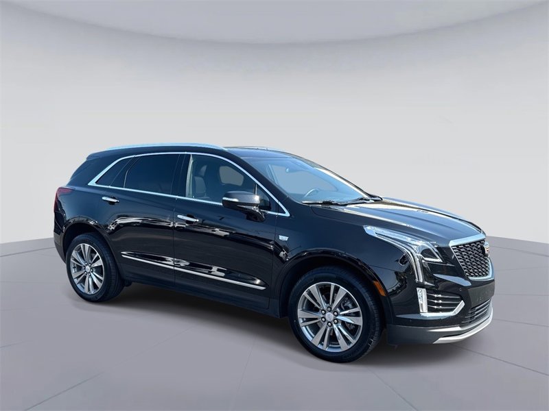 Certified 2022 Cadillac XT5 Premium Luxury w/ LPO, Floor Liner Package image 1