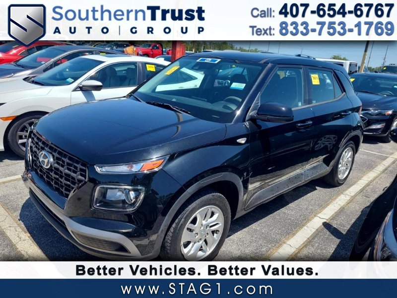 Used 2021 Hyundai Venue SE image 1