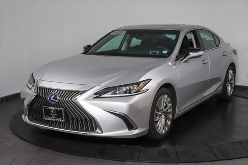 Certified 2021 Lexus ES 300h w/ Accessory Package image 1