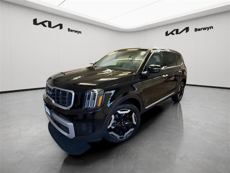 Certified 2023 Kia Telluride S image 1