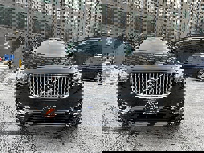 Certified 2024 Volvo XC90 B5 Plus image 1