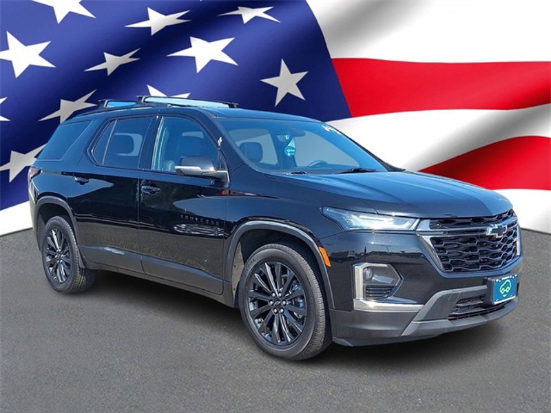 Certified 2022 Chevrolet Traverse RS image 1