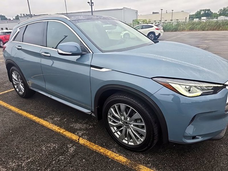 Certified 2025 INFINITI QX50 Luxe image 1