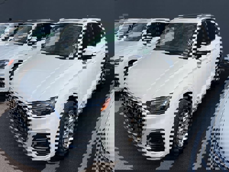 Certified 2023 Audi Q5 2.0T Premium w/ Convenience Package image 1