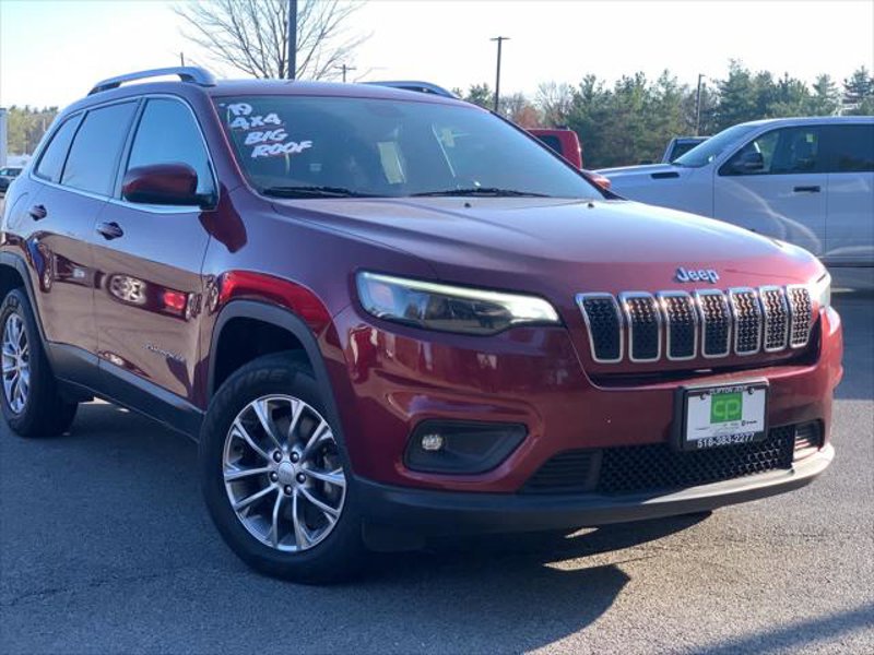 Certified 2019 Jeep Cherokee Latitude Plus w/ Comfort/Convenience Group image 1