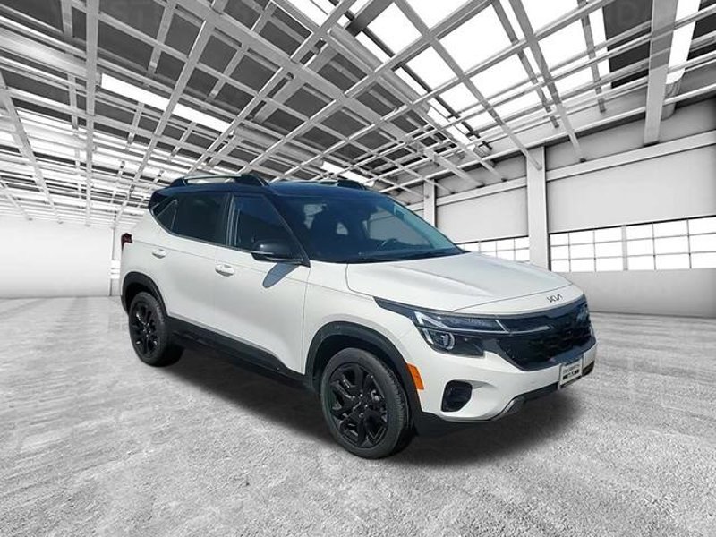 Certified 2024 Kia Seltos X-Line image 1
