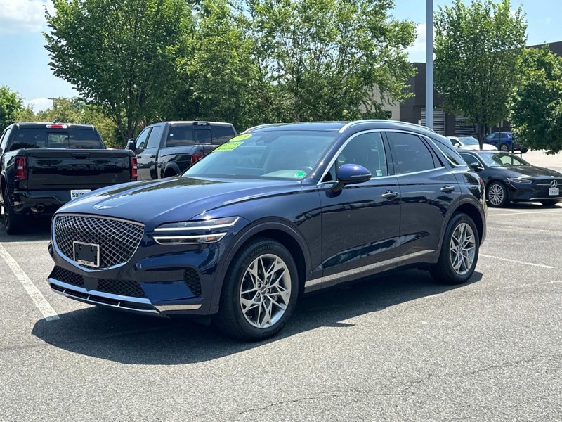 Certified 2025 Genesis GV70 2.5T w/ Select Package image 1