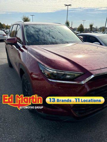 Certified 2024 Toyota Grand Highlander XLE image 1