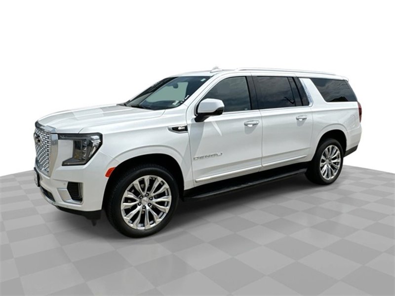 Certified 2024 GMC Yukon XL Denali image 1