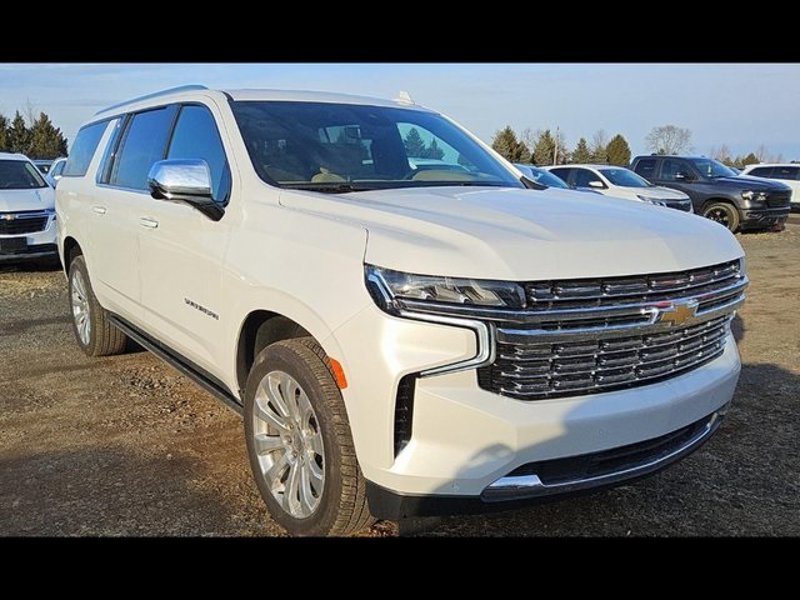 Certified 2023 Chevrolet Suburban Premier image 1