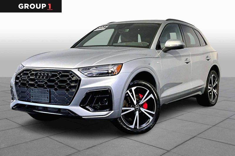 Certified 2025 Audi Q5 2.0T Premium Plus w/ Premium Plus Package image 1