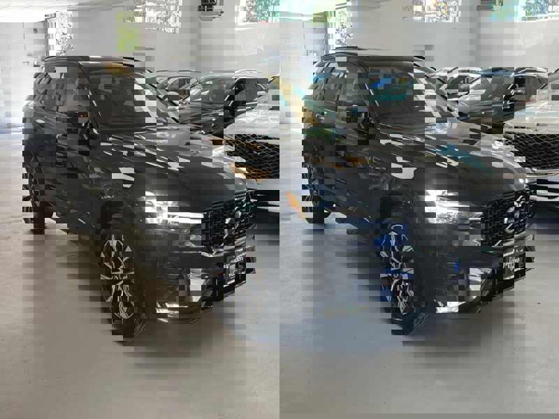 Certified 2024 Volvo XC60 B5 Plus image 1