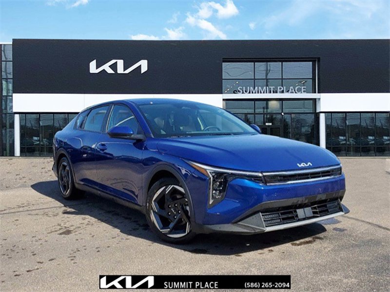 Certified 2025 Kia K4 EX image 1