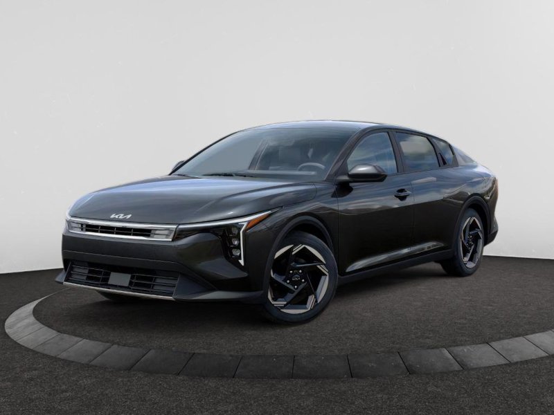Certified 2025 Kia K4 EX image 1