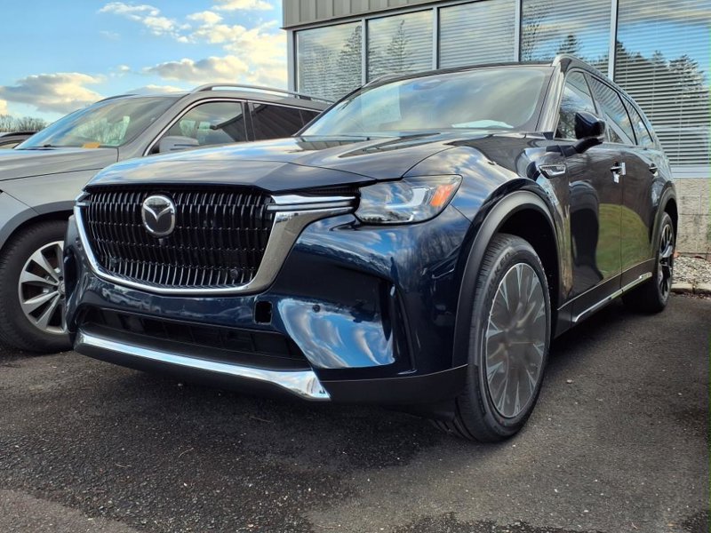 New 2025 MAZDA CX-90 Plug-In Hybrid w/ Premium Plus image 1