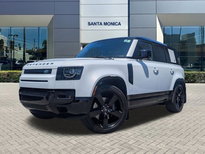 Certified 2023 Land Rover Defender 110 V8 image 1