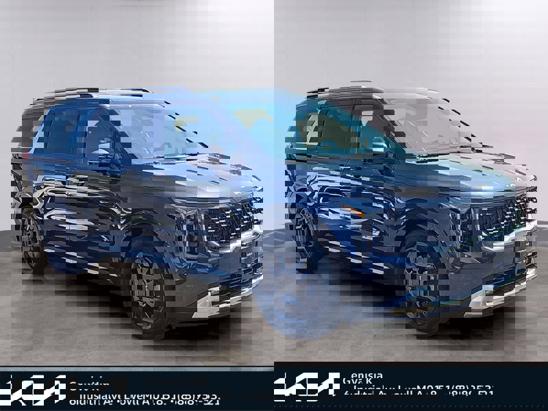 Certified 2025 Kia Carnival SX image 1