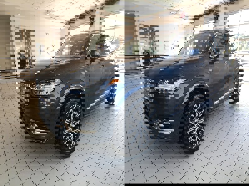Certified 2024 Volvo XC90 B5 Core w/ Climate Package image 1