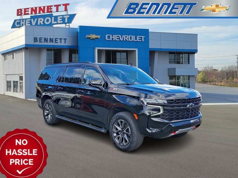 Certified 2023 Chevrolet Suburban Z71 w/ Luxury Package image 1