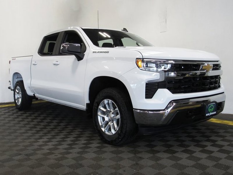 Certified 2024 Chevrolet Silverado 1500 LT image 1