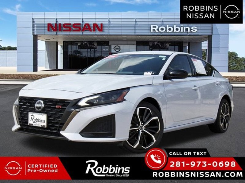 Certified 2024 Nissan Altima 2.5 SR w/ SR Premium Package image 1
