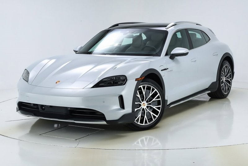 Certified 2025 Porsche Taycan 4S image 1