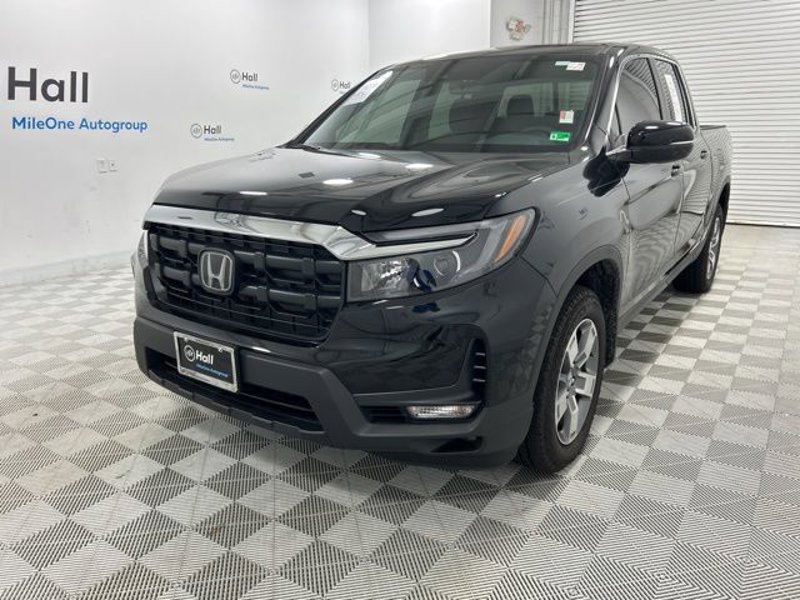Certified 2025 Honda Ridgeline RTL image 1