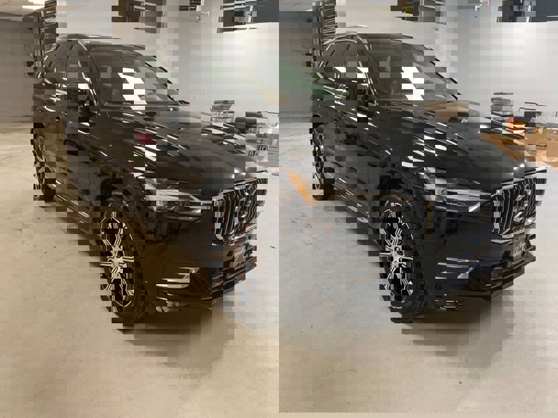 Certified 2021 Volvo XC60 T5 Inscription image 1