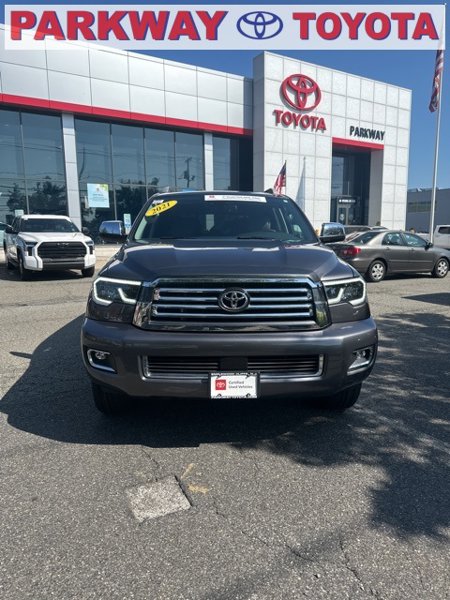 Certified 2021 Toyota Sequoia Platinum image 1