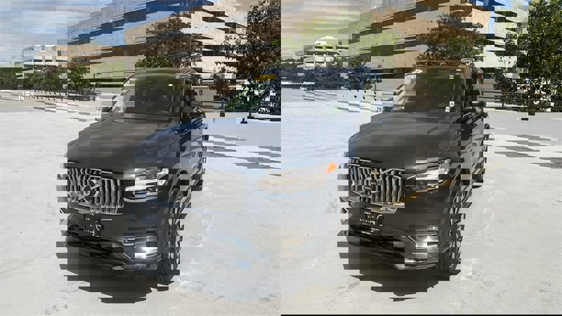 Certified 2024 Volvo XC90 T8 Plus w/ Protection Package image 1