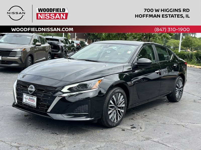 Certified 2024 Nissan Altima 2.5 SV image 1