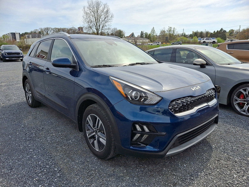 Certified 2022 Kia Niro LXS image 1