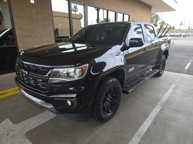 Certified 2022 Chevrolet Colorado Z71 w/ Z71 Midnight Edition image 1
