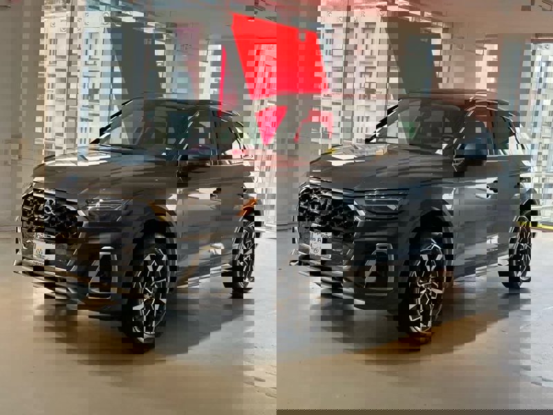 Certified 2025 Audi Q5 2.0T Premium Plus w/ Premium Plus Package image 1